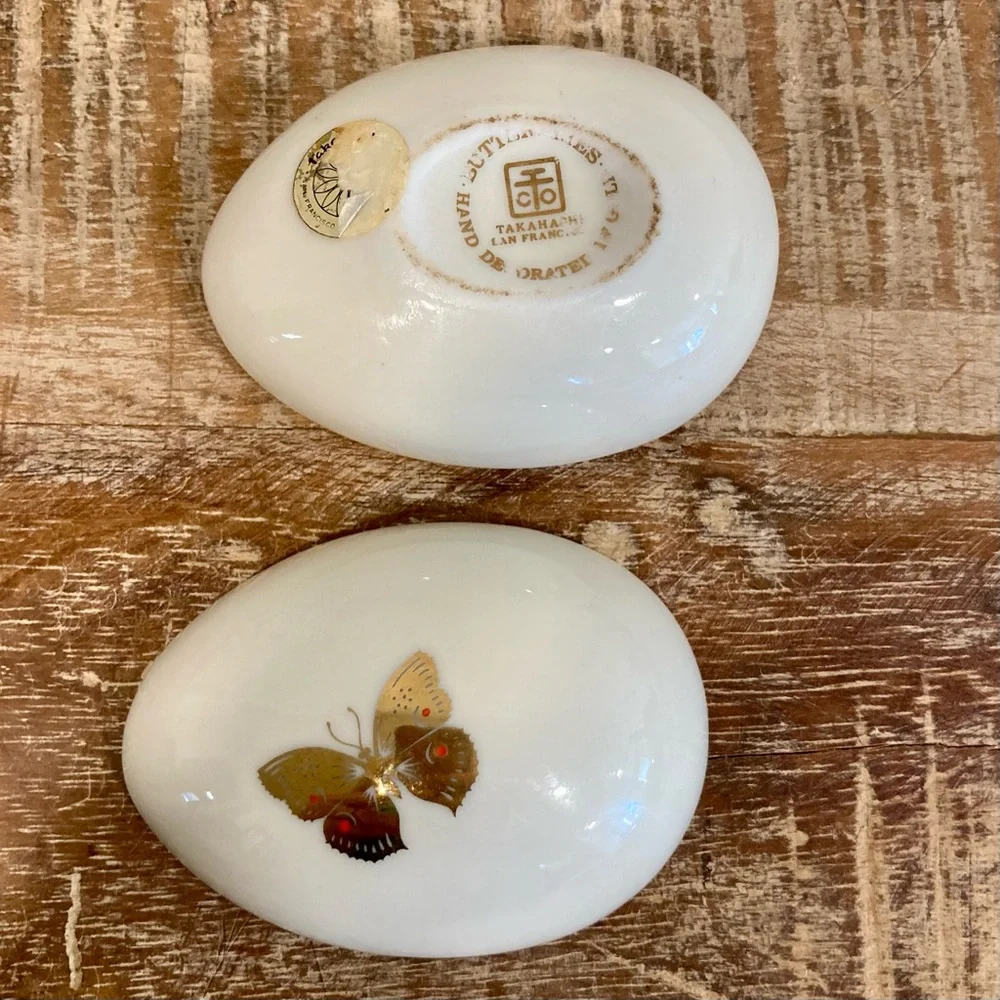 Takahashi Ceramic Egg Trinket Box with Gold Butterfly